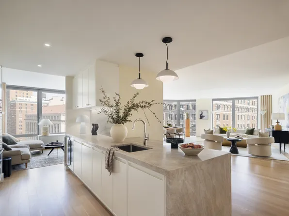 212 West 72nd Street image 4 of 20