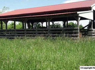 451 Forest Chapel Rd, Hartselle, AL 35640