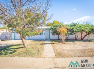 1203 S Michigan Ave, Roswell, NM 88203