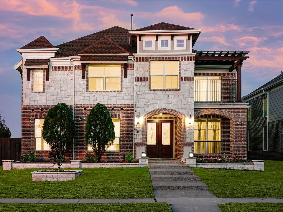 1st image of 708 Harbor Ln
