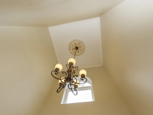 86-27 Chelsea Street image 1 of 20