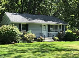 6687 Elmwood Rd, Mentor, OH 44060
