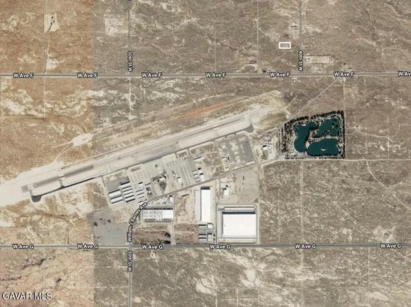 41st St W, Lancaster, CA 93536