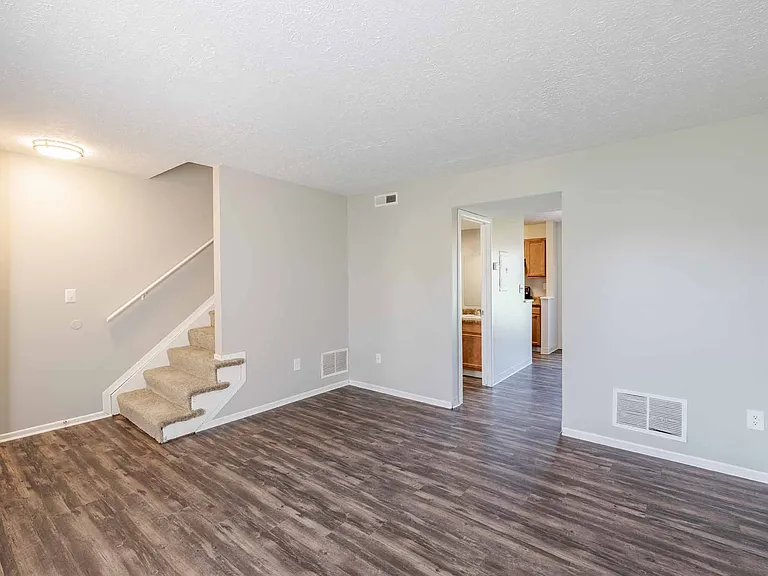 North River Place Apartments — Photo 9