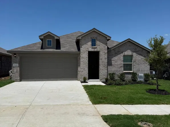 1628 Alberque Dr, Krum, TX 76249