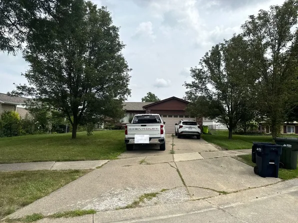 4756 Dreon Ct, Sterling Heights, MI 48310