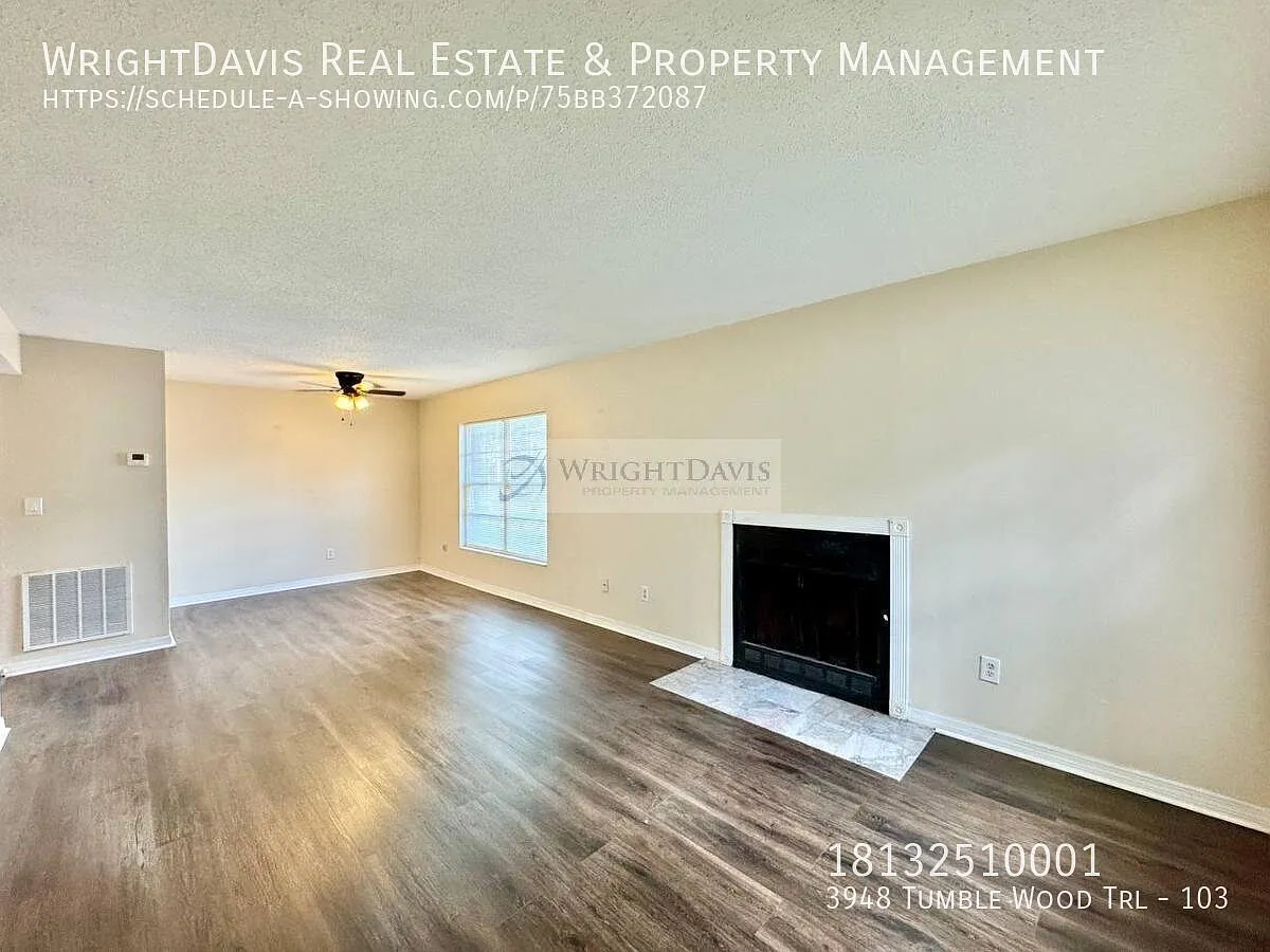Beautiful First-Floor 2/2 Condo Near USF — Photo 4
