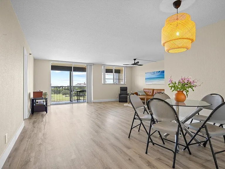 3100 W Rolling Hills Cir #707 — Photo 9