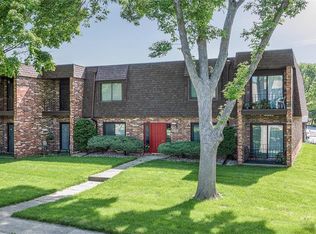 4633 Woodland Ave, West Des Moines, IA 50266