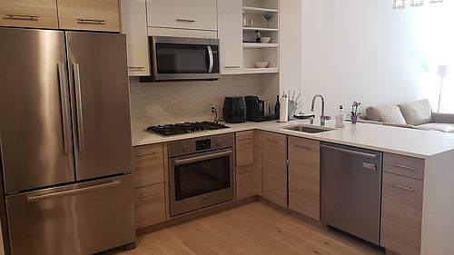 4th image of 451 Donahue St Unit 405