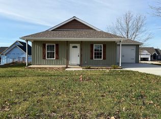 707 W Shelby Ave, Elkton, KY 42220