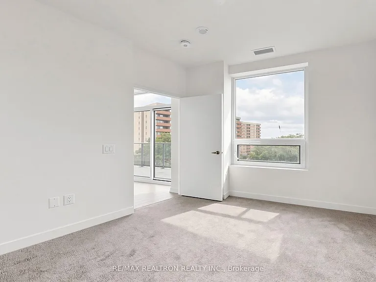 4010 Eglinton Ave W #702 — Photo 20