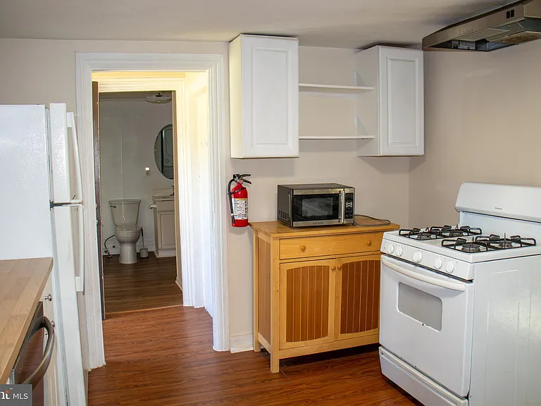 124 Washington Rd #2 — Photo 7