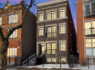 2430 W Cortez St #3, Chicago, IL 60622