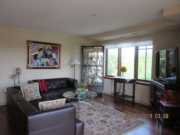 4th image of 8000 Kilpatrick Ave Unit 4C