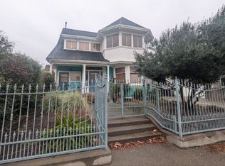 1018 E 17th St APT B, Oakland, CA 94606