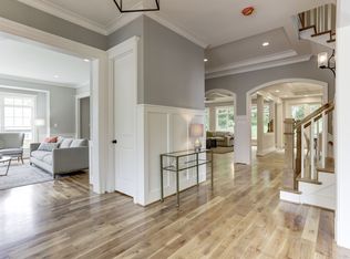 3411 N Woodrow St, Arlington, VA 22207