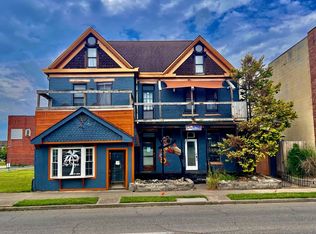 635 8th St, Huntington, WV 25701