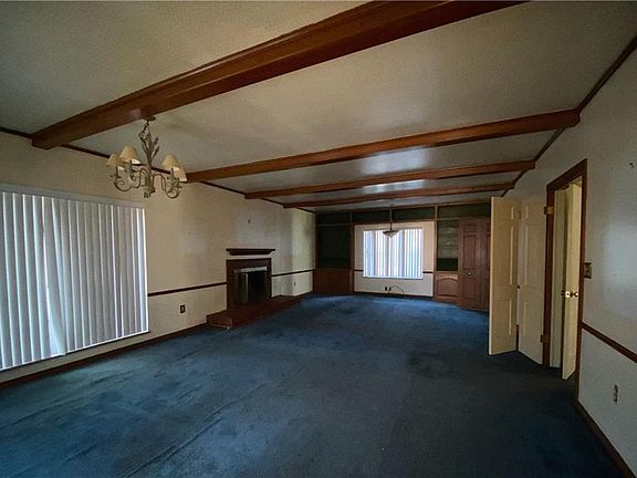 3rd image of 26 Oakwood Dr