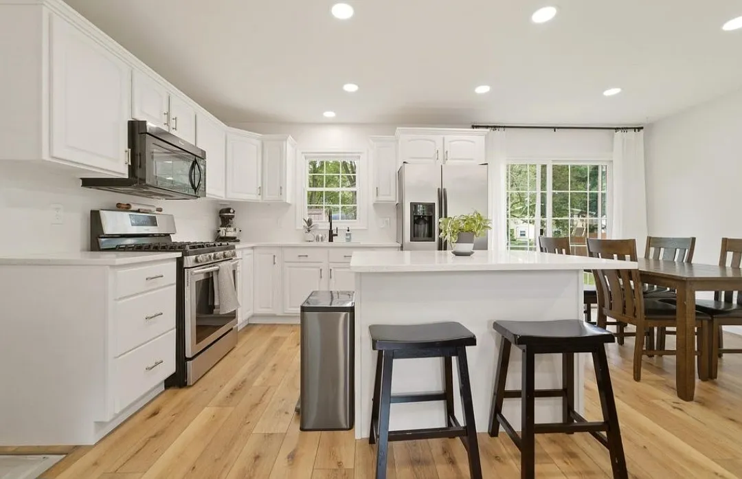 3 bed, 1682 sqft, $3,000 — Photo 4