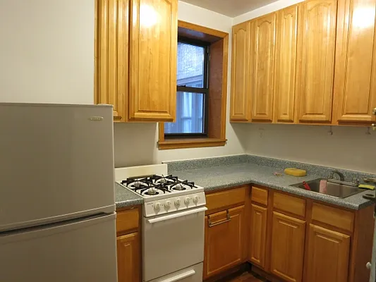 Rented by Citi Habitats | media 10