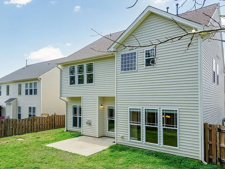 913 Steelhorse Dr — Photo 6