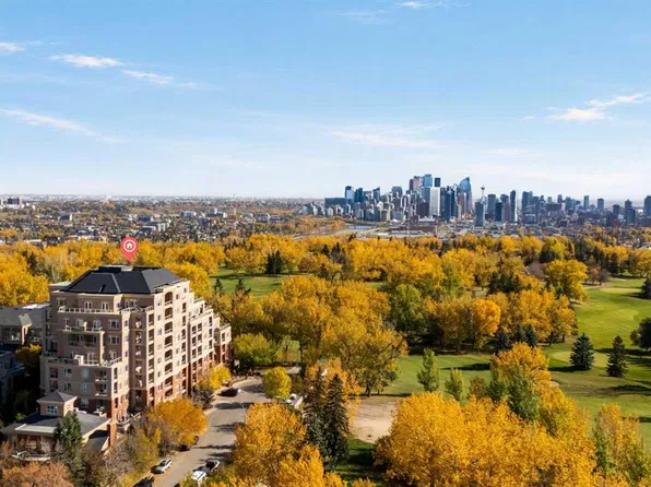 24 S Hemlock Cres SW #3203, Calgary, AB T3C 2Z1