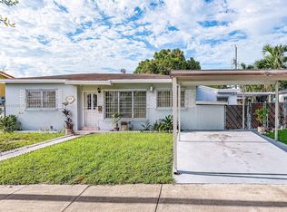 530 W 37th St, Hialeah, FL 33012