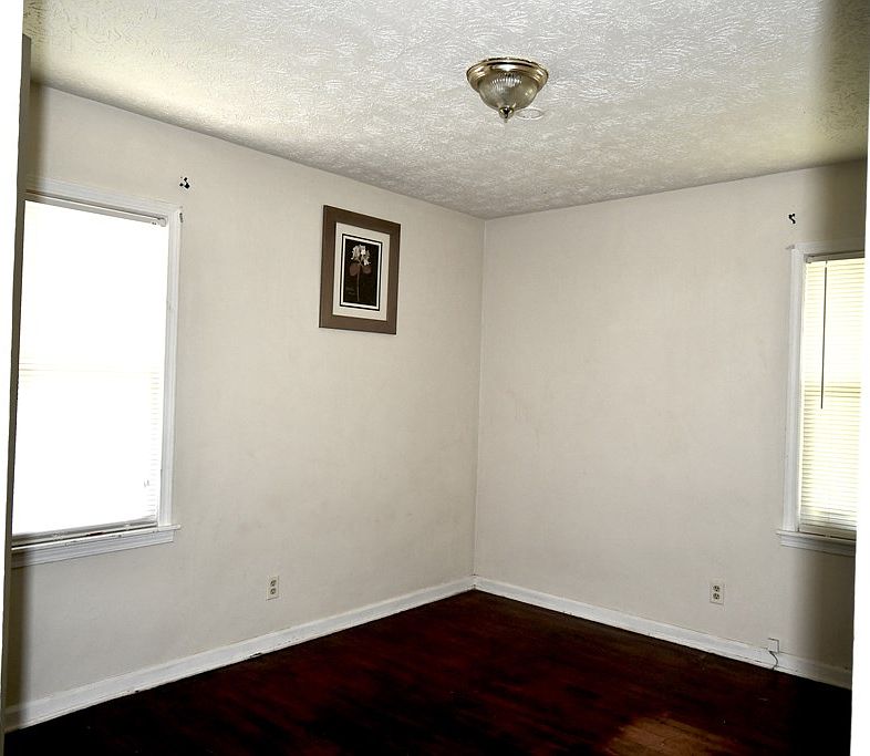 2nd image of 126 Adams Dr