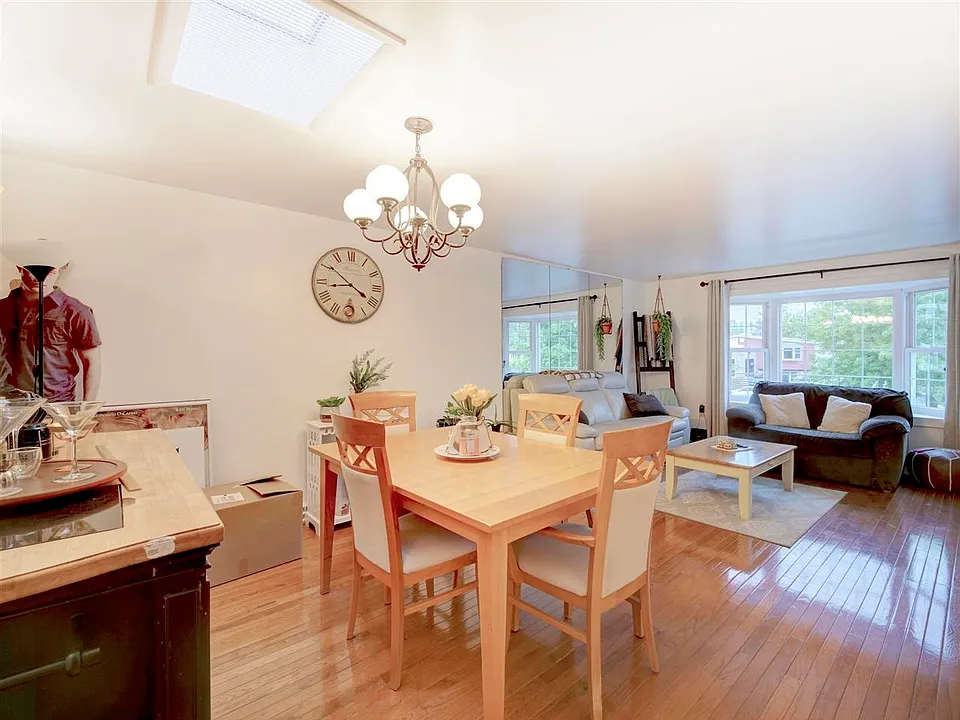 14 Chopin Ct