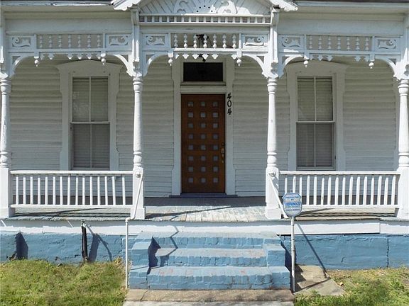 2nd image of 404 S La Salle St