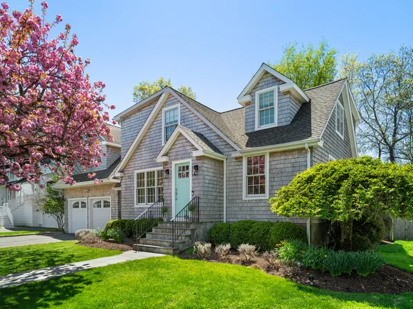 164 Oldfield Drive, Fairfield, CT 06824