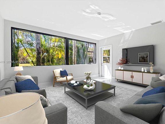 2nd image of 22665 Meridiana Dr