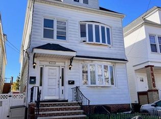 176 W 31st St, Bayonne, NJ 07002