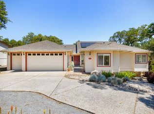 18072 Hummingbird Dr, Penn Valley, CA 95946