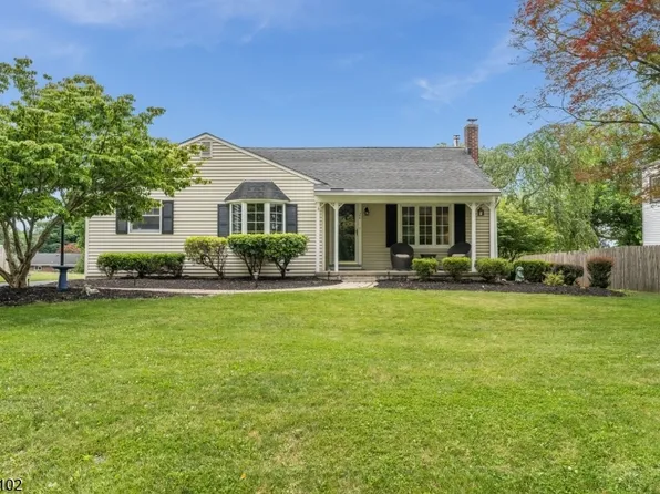 244 Hillcrest Dr, Milford Boro, NJ 08848