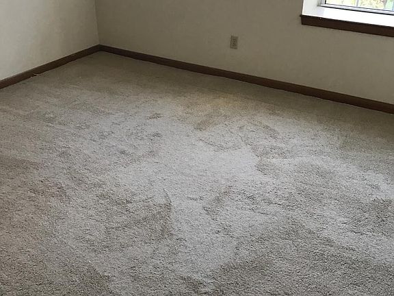 3rd image of 10 Washington Grn Unit 208