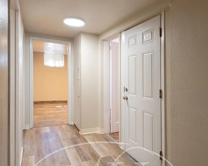 43 NE Ash Ave — Photo 15