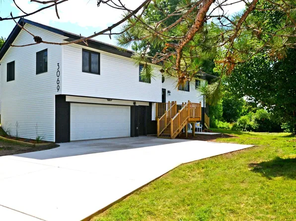 3069 Bellaire Ave, Saint Paul, MN 55109