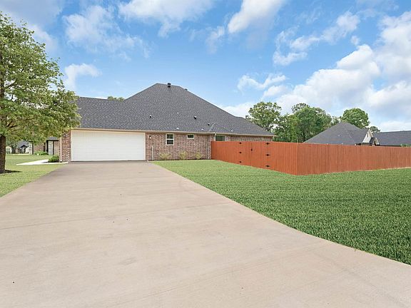 4th image of 139 Private Road 6235
