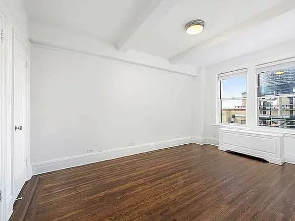 25 West 81st Street image 7 of 11