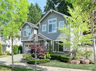 17321 NE 112th St, Redmond, WA 98052