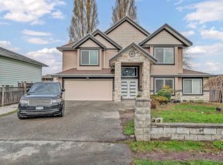 12101 84th Ave, Surrey, BC V3W 3G4