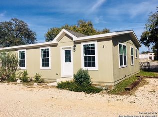 138 Cherry Ln APT 5, Medina, TX 78055