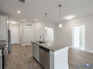 10525 Stony Bluff Dr #102, Ashland, VA 23005