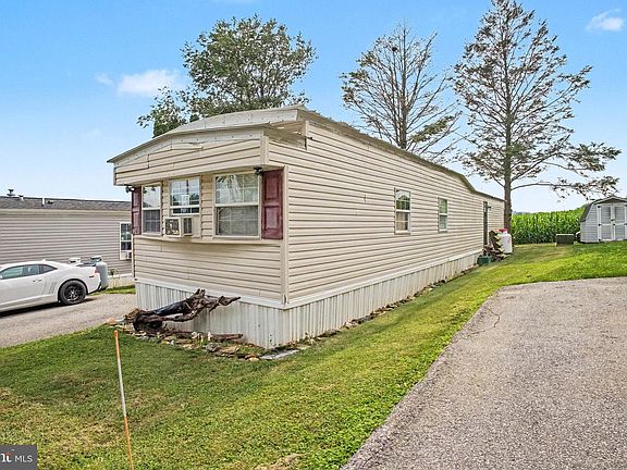 2nd image of 24 Ashton Dr