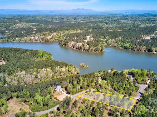 2170 Island View Ln NE #50, Connelly Springs, NC 28612