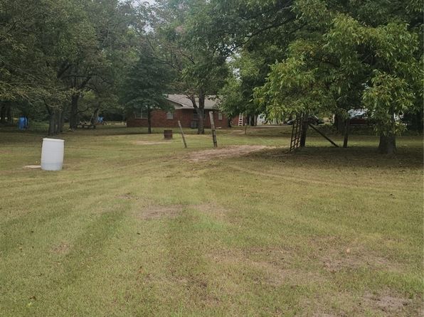 109866 S 4155th Rd, Checotah, OK 74426