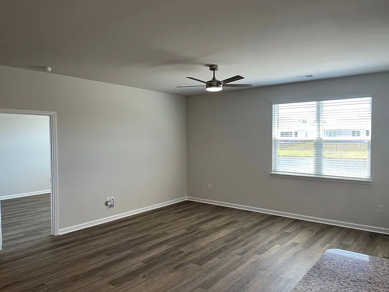 1056 Stanbury Bluff Rd SW — Photo 6