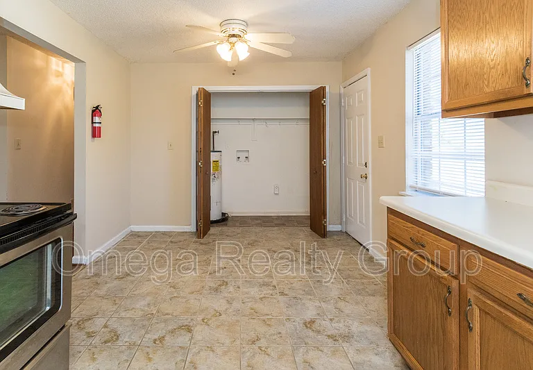 41 Dana Dr — Photo 15